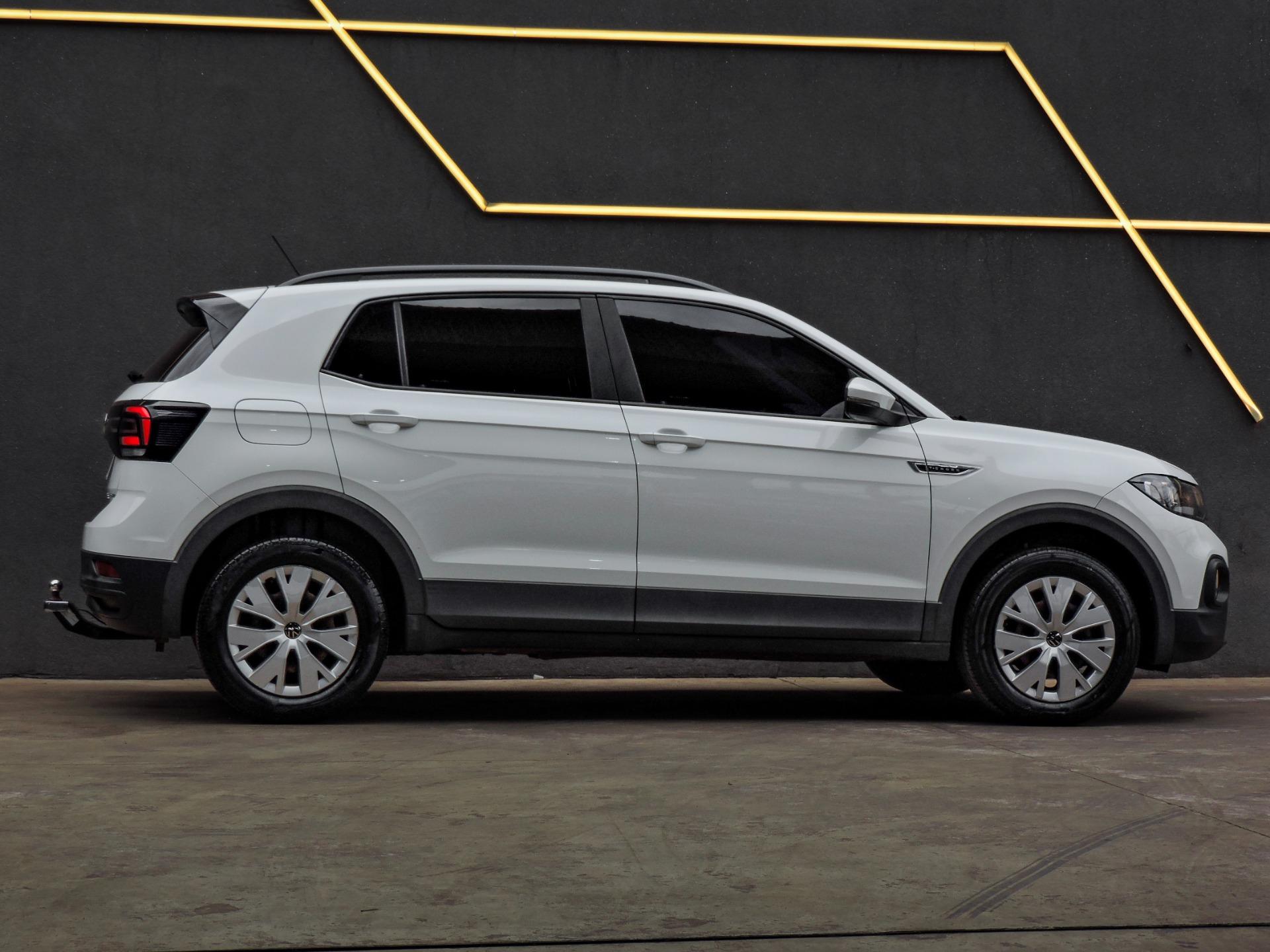 VOLKSWAGEN T-Cross - Foto