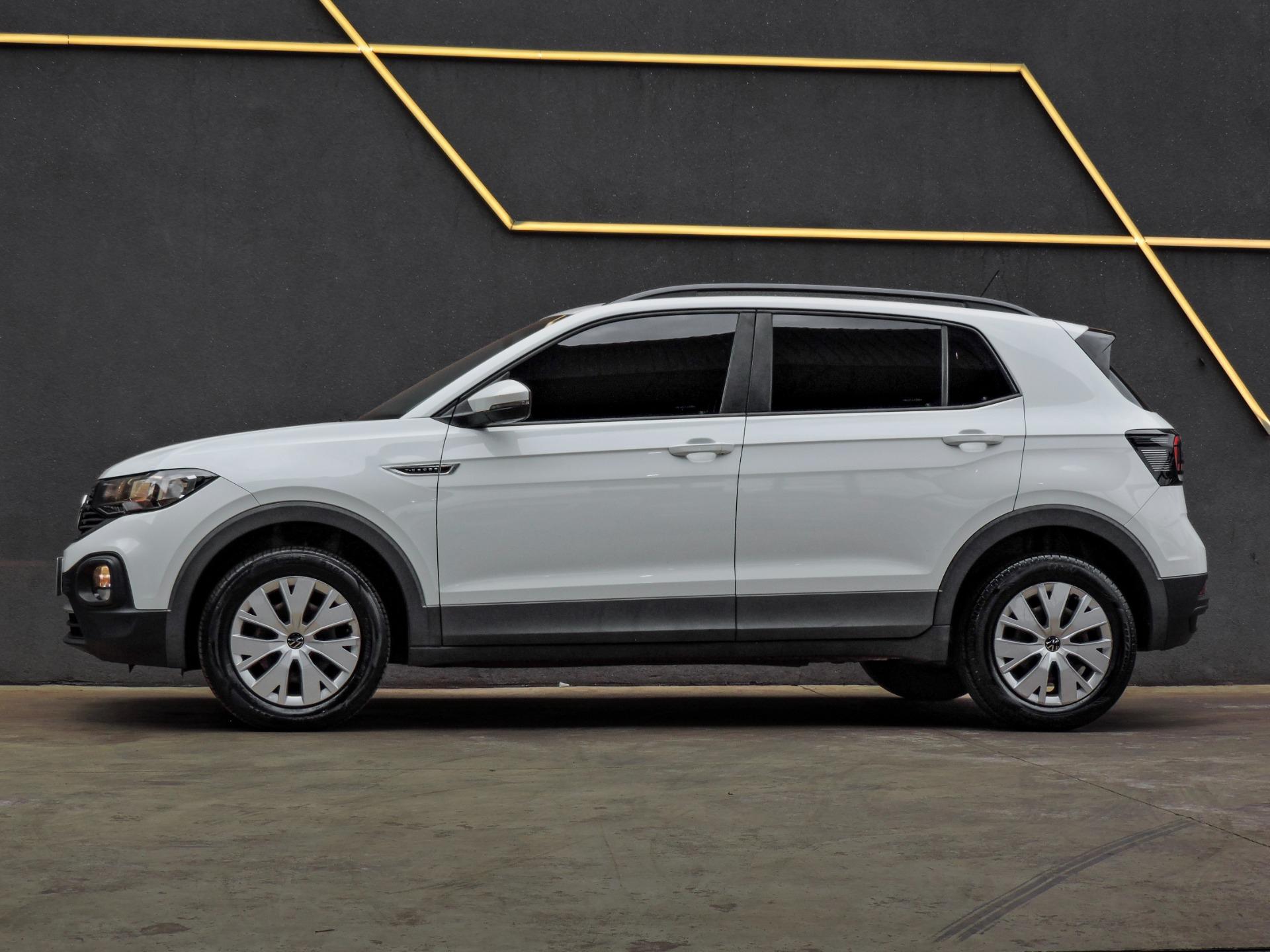 VOLKSWAGEN T-Cross - Foto