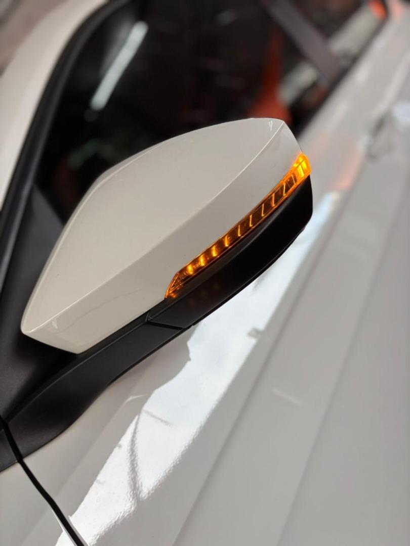 VOLKSWAGEN T-Cross - Foto