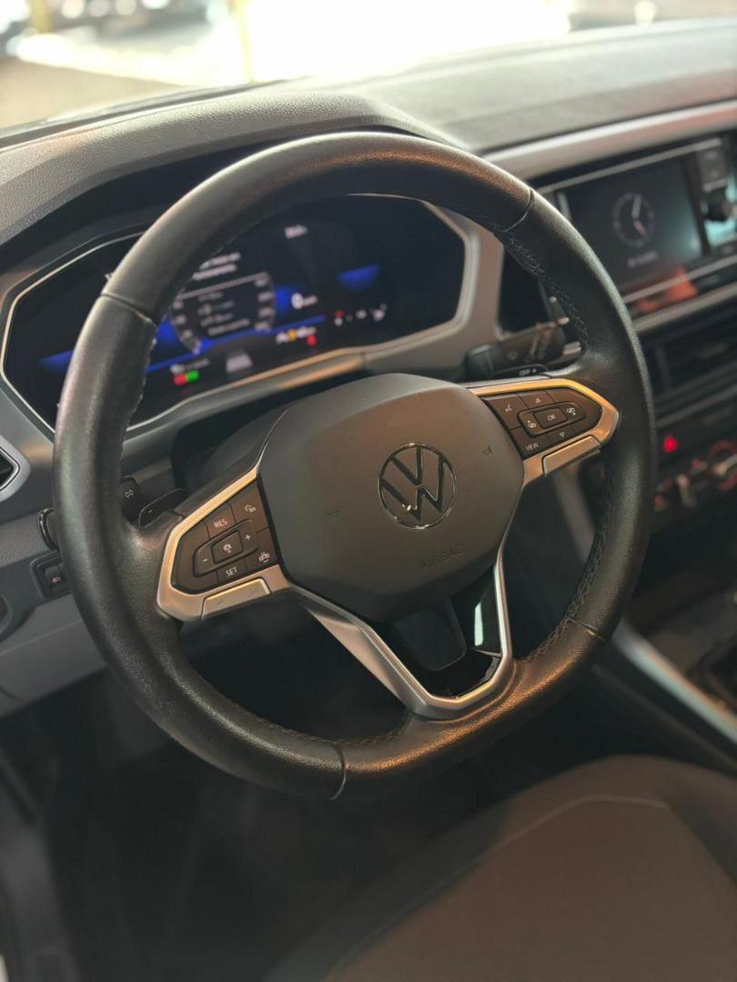 VOLKSWAGEN T-Cross - Foto