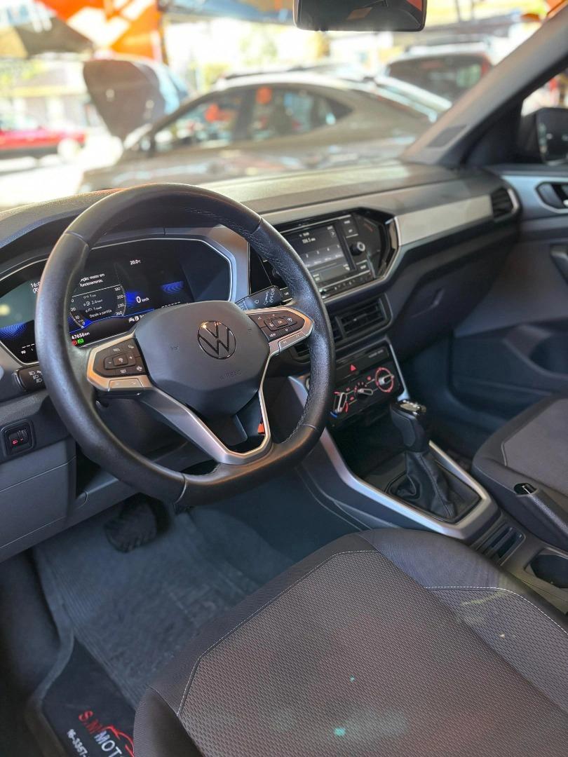 VOLKSWAGEN T-Cross - Foto