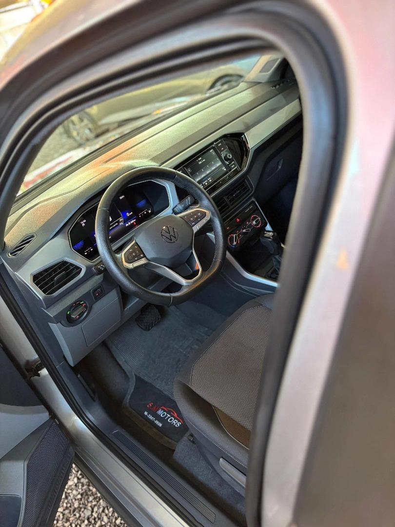 VOLKSWAGEN T-Cross - Foto