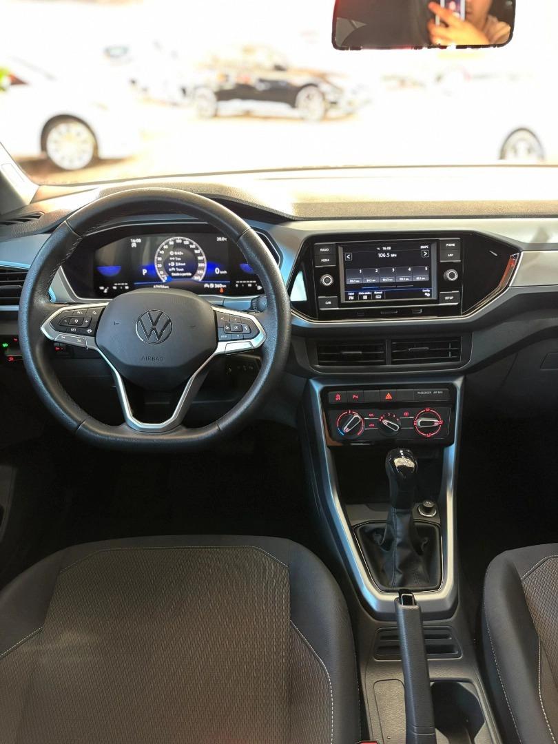 VOLKSWAGEN T-Cross - Foto