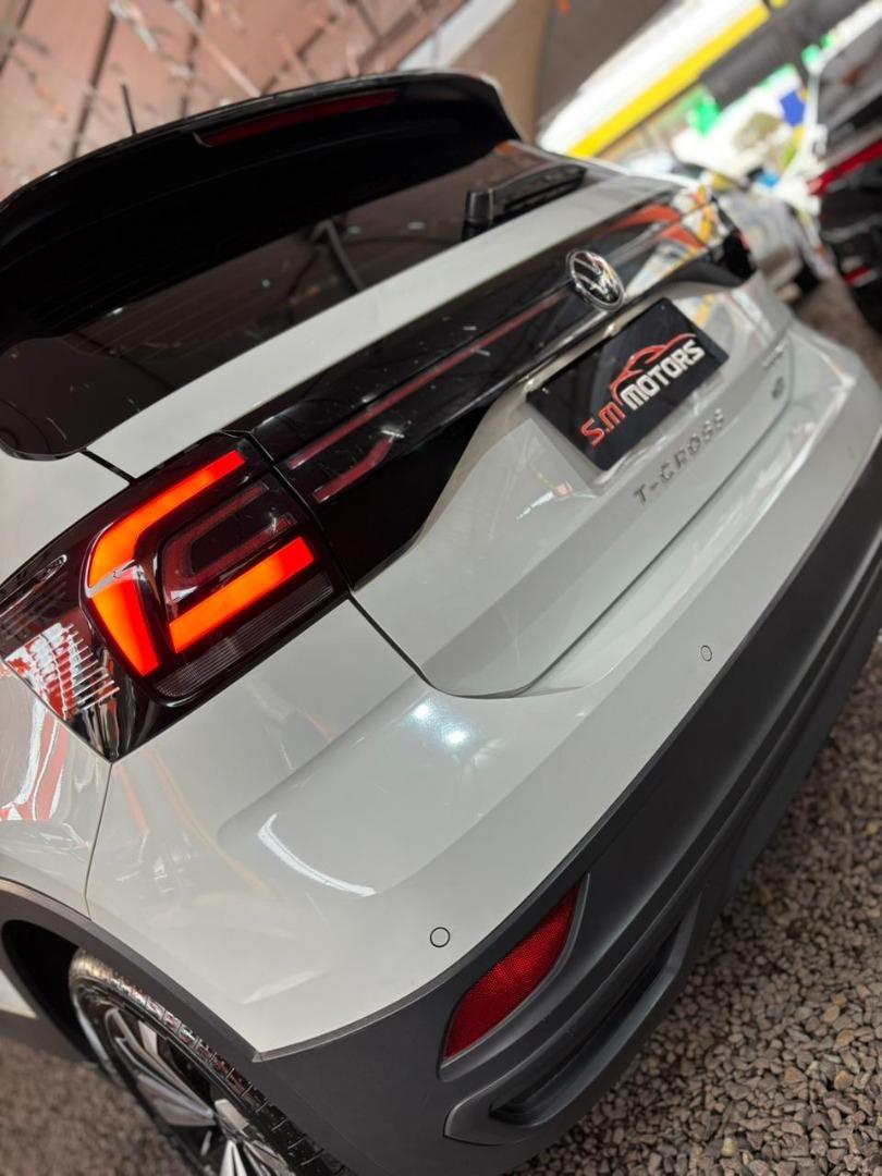 VOLKSWAGEN T-Cross - Foto