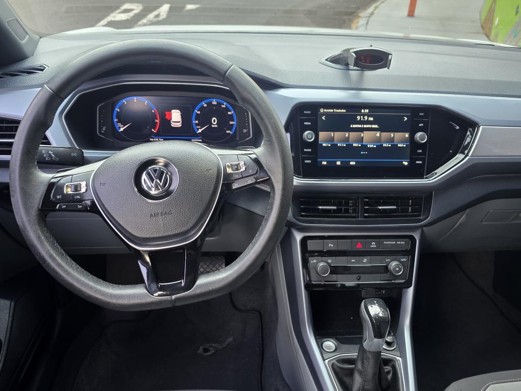 VOLKSWAGEN T-Cross - Foto