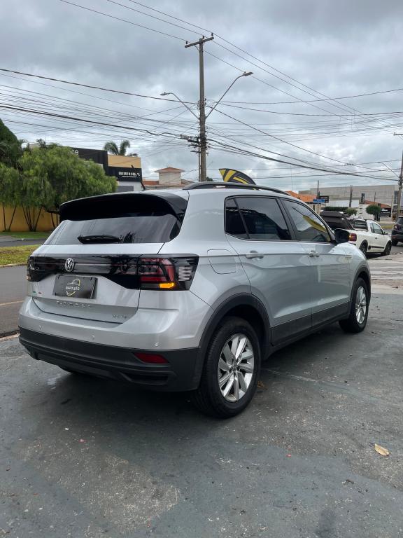VOLKSWAGEN T-Cross - Foto