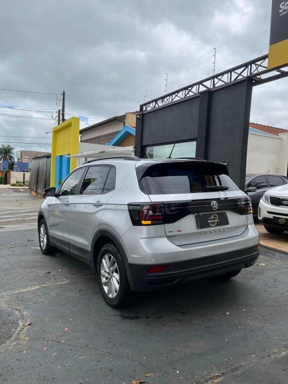 VOLKSWAGEN T-Cross - Foto