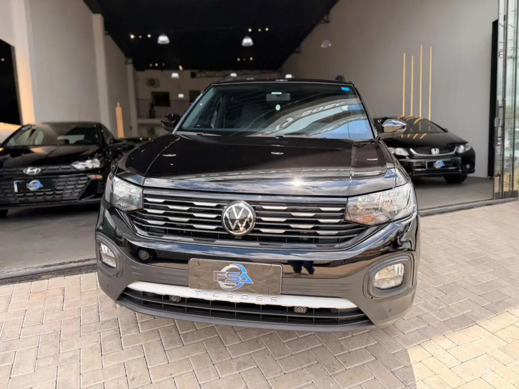 VOLKSWAGEN T-Cross - Foto