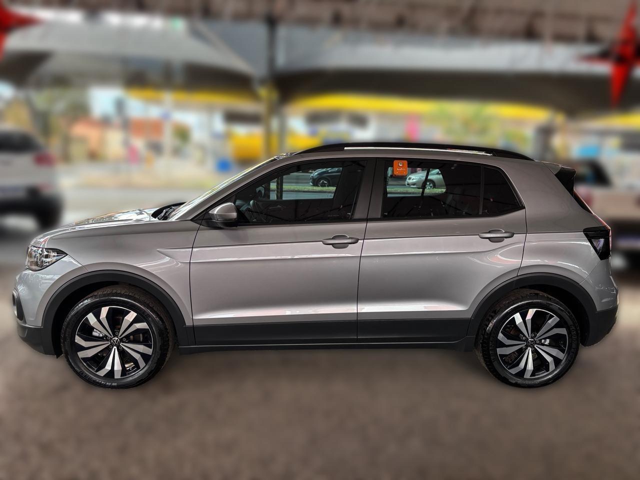 VOLKSWAGEN T-Cross - Foto