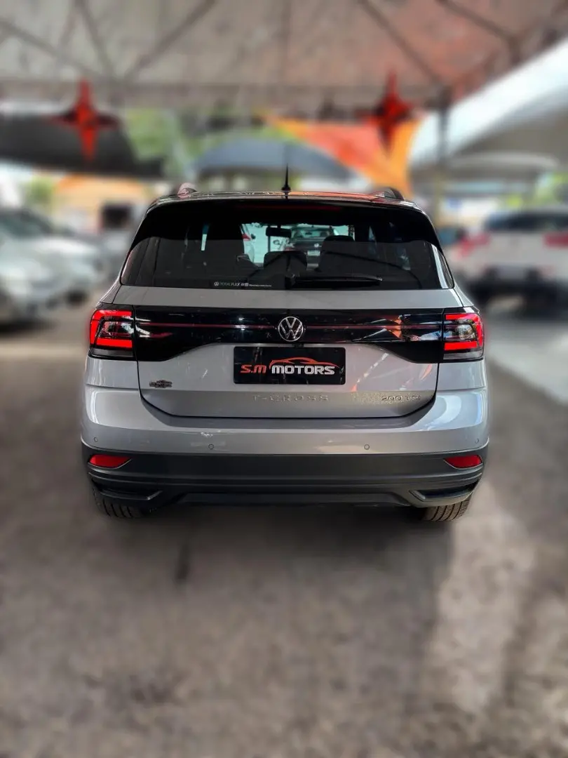 VOLKSWAGEN T-Cross - Foto