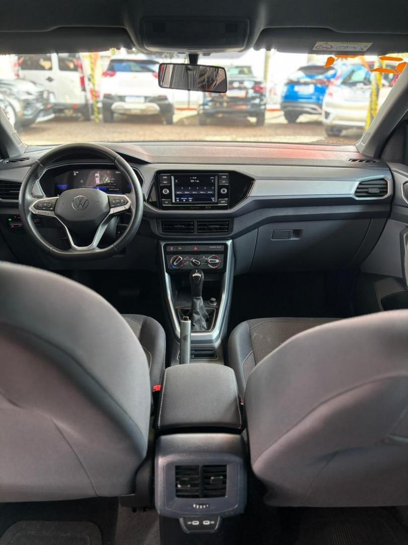 VOLKSWAGEN T-Cross - Foto