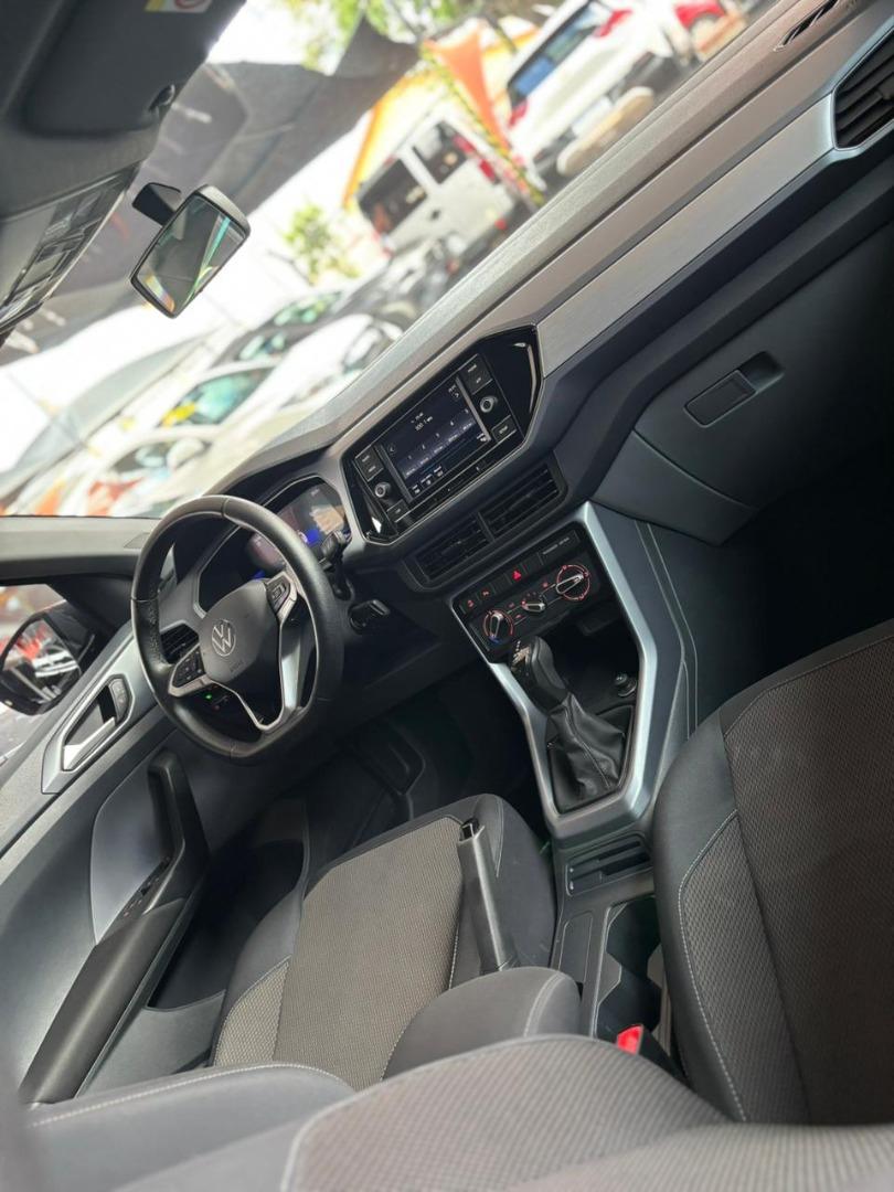 VOLKSWAGEN T-Cross - Foto