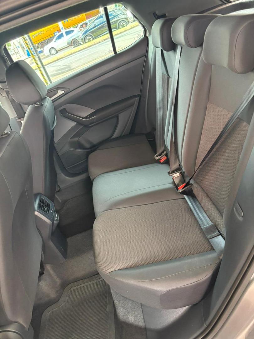 VOLKSWAGEN T-Cross - Foto