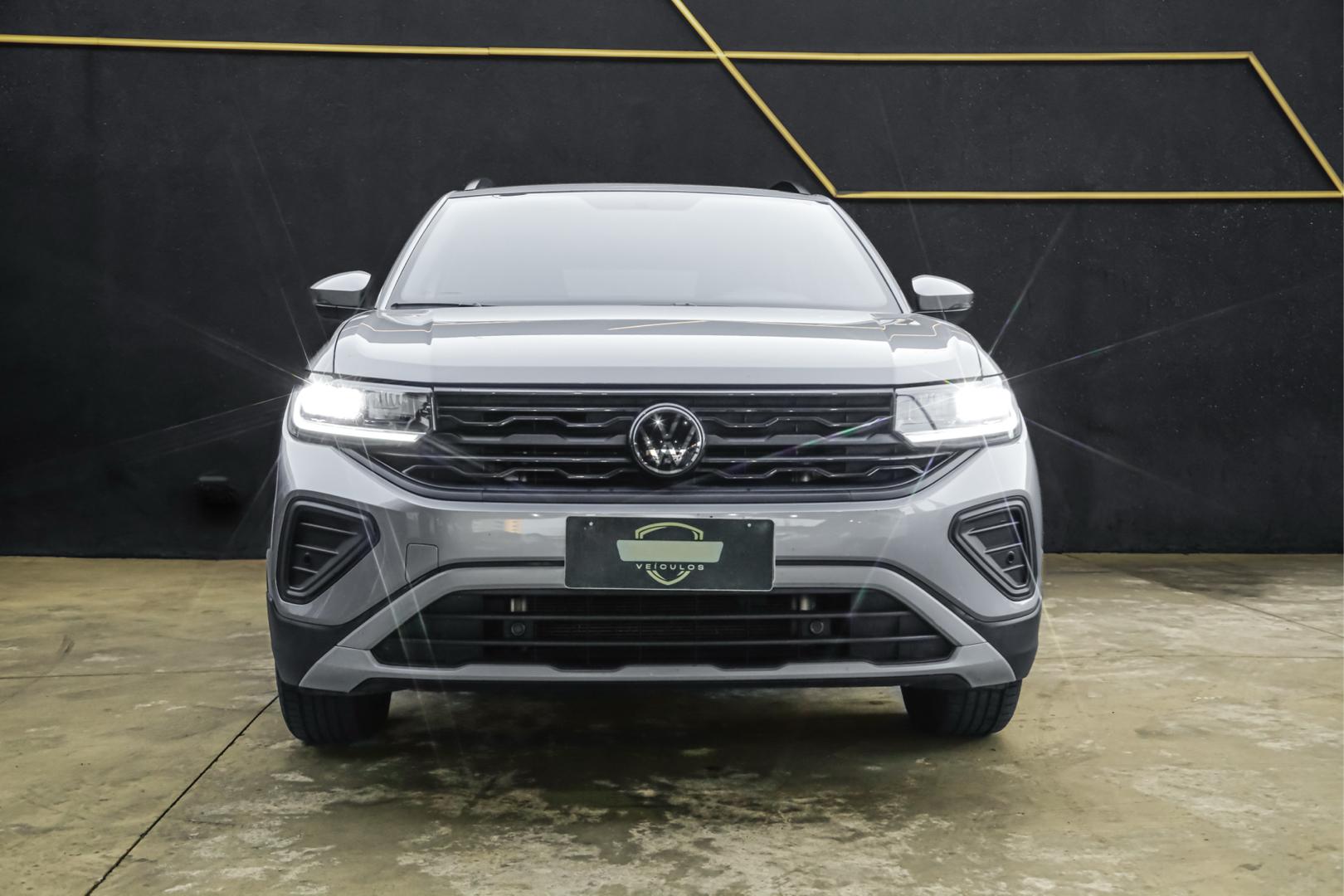 VOLKSWAGEN T-Cross - Foto