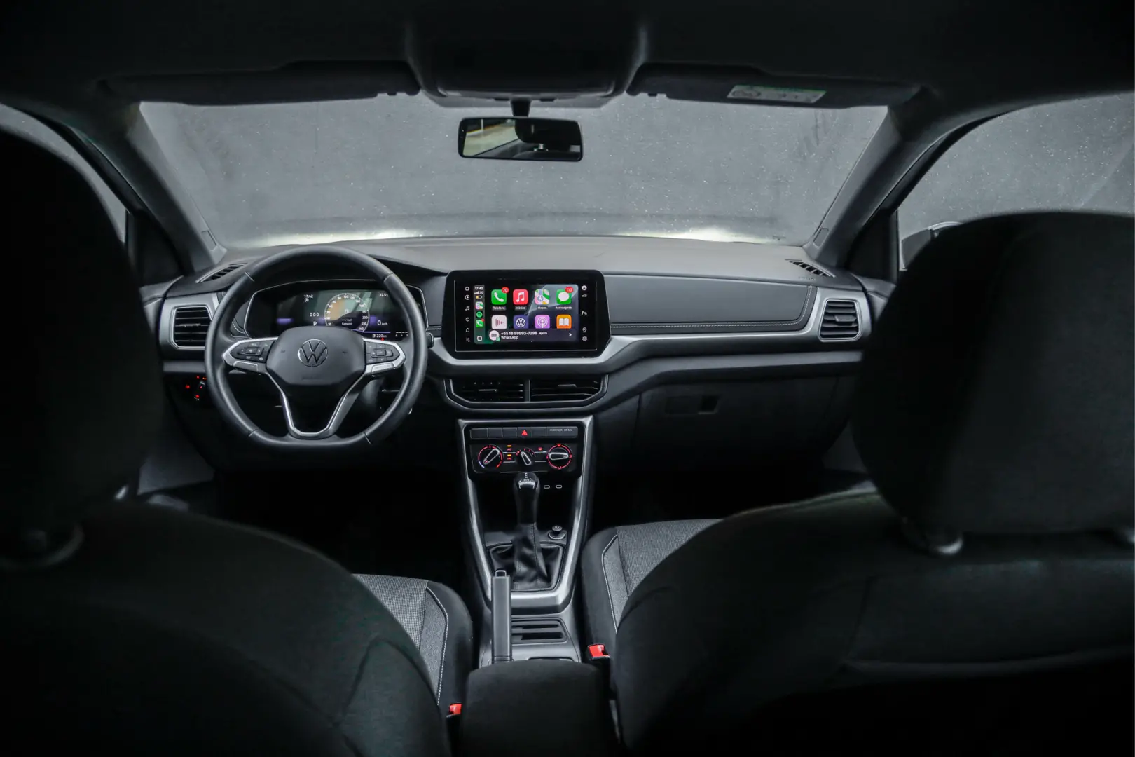 VOLKSWAGEN T-Cross - Foto