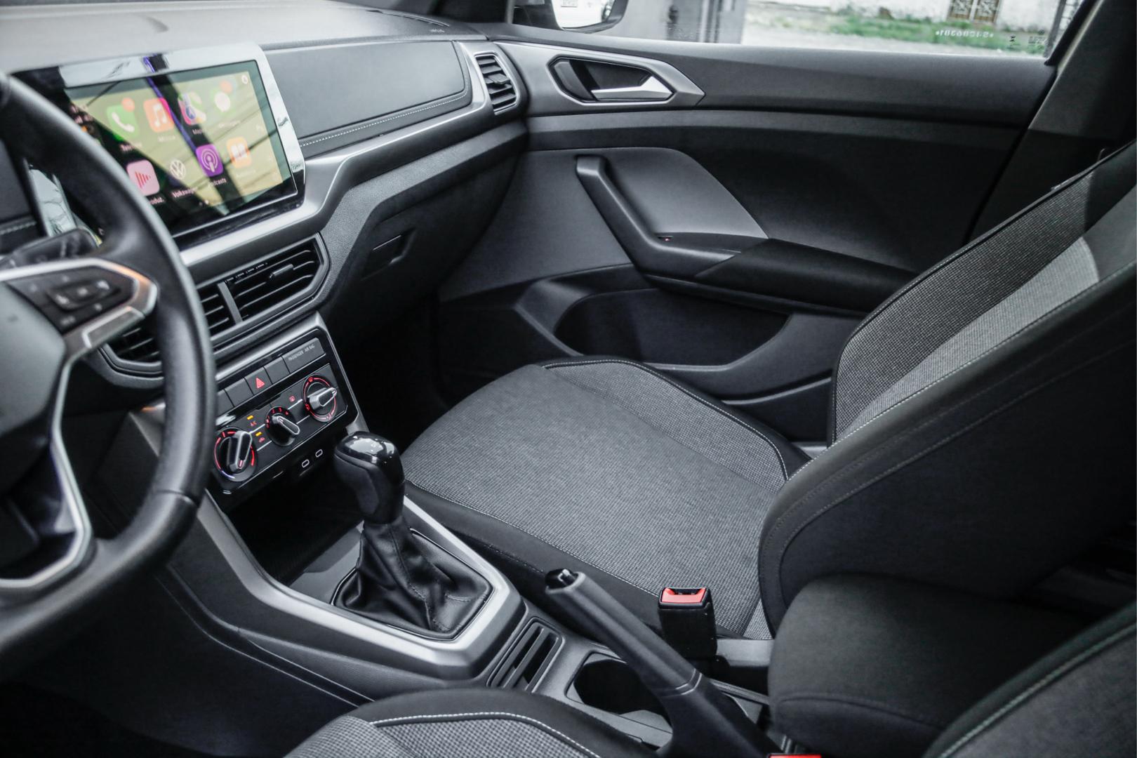 VOLKSWAGEN T-Cross - Foto