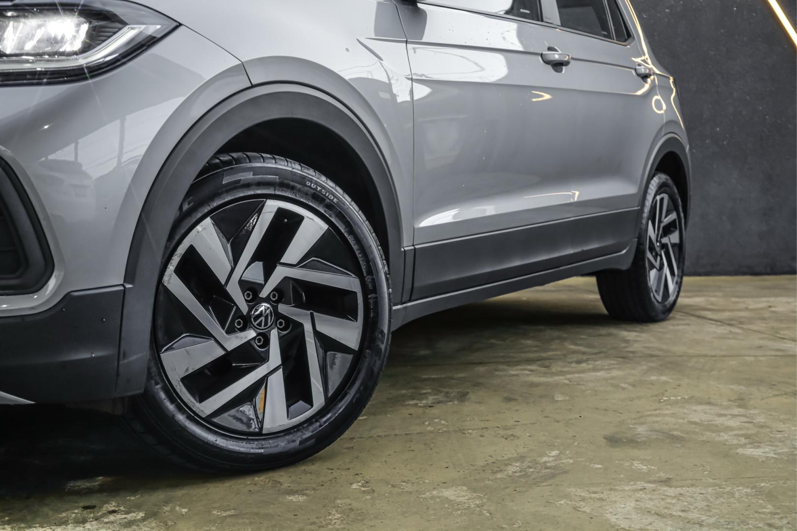 VOLKSWAGEN T-Cross - Foto