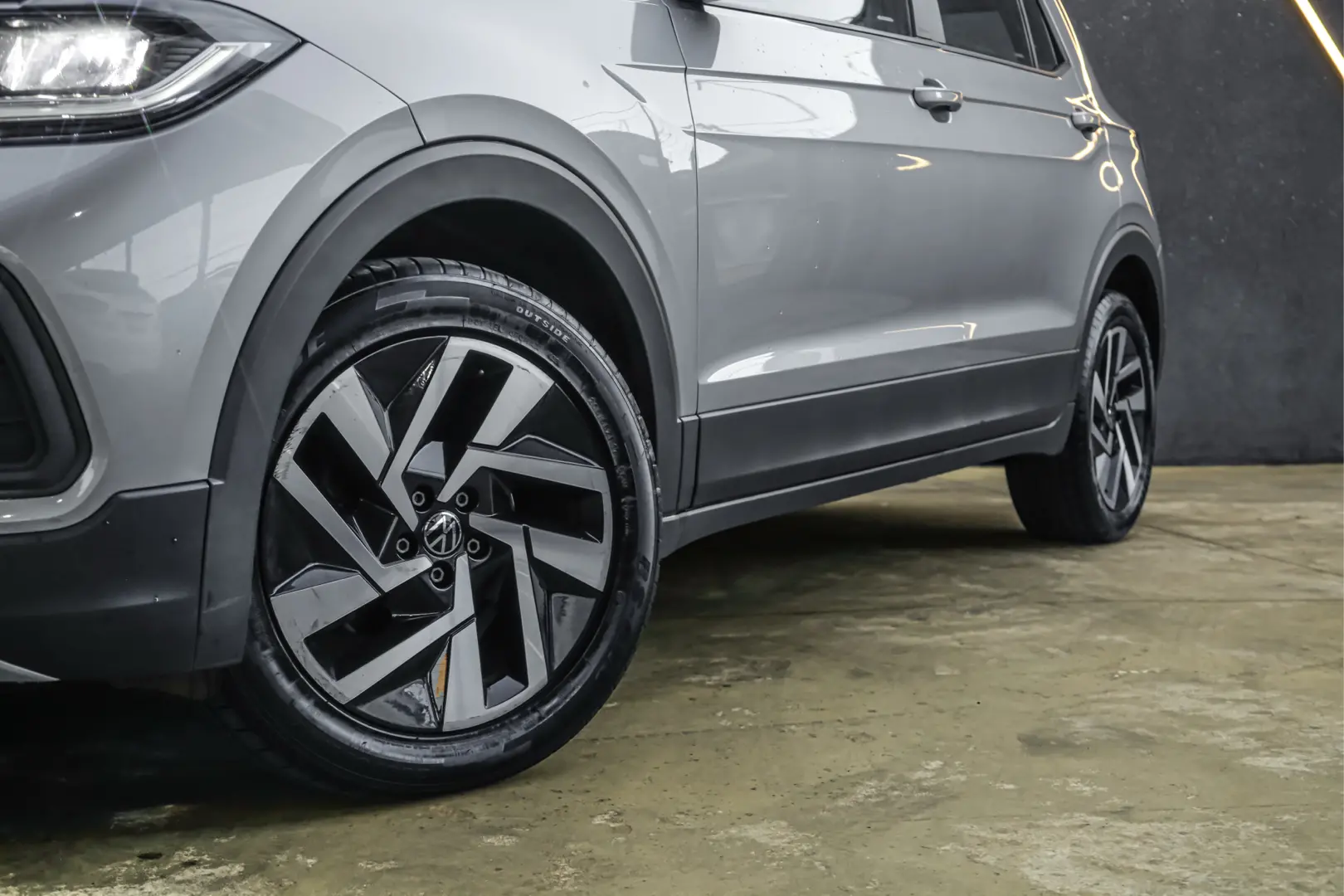 VOLKSWAGEN T-Cross - Foto