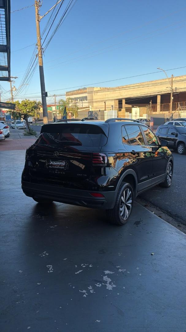 VOLKSWAGEN T-Cross - Foto