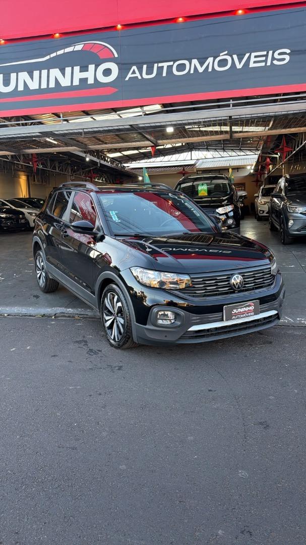 VOLKSWAGEN T-Cross - Foto