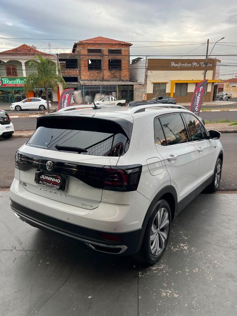 VOLKSWAGEN T-Cross - Foto