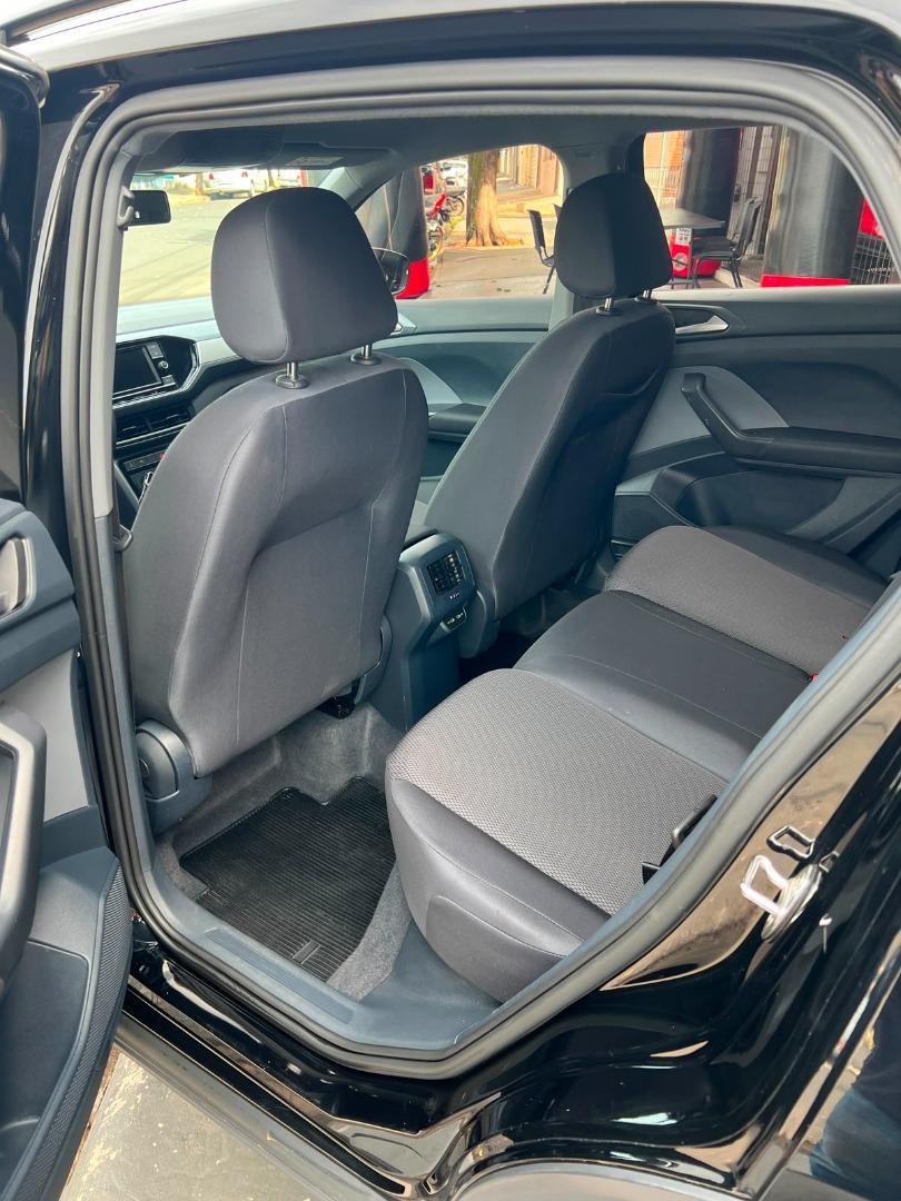VOLKSWAGEN T-Cross - Foto