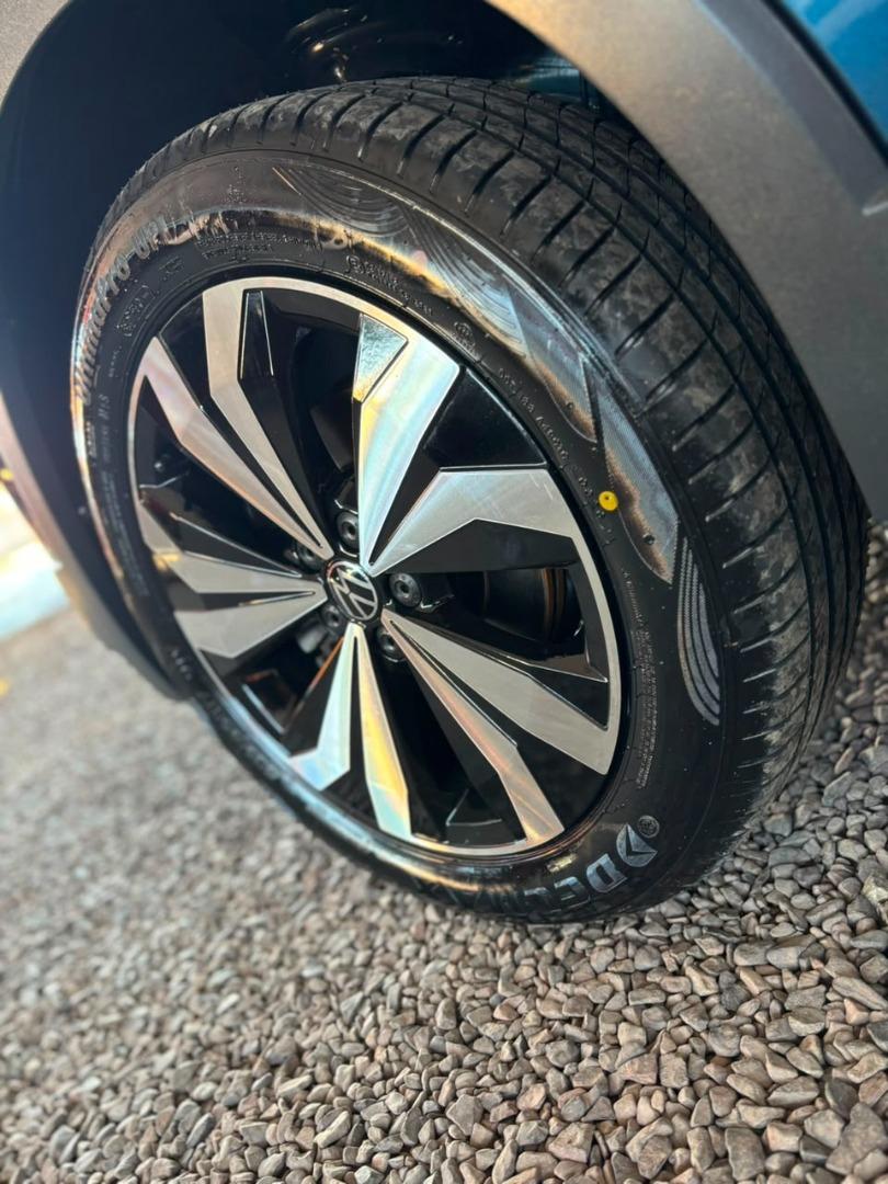 VOLKSWAGEN T-Cross - Foto
