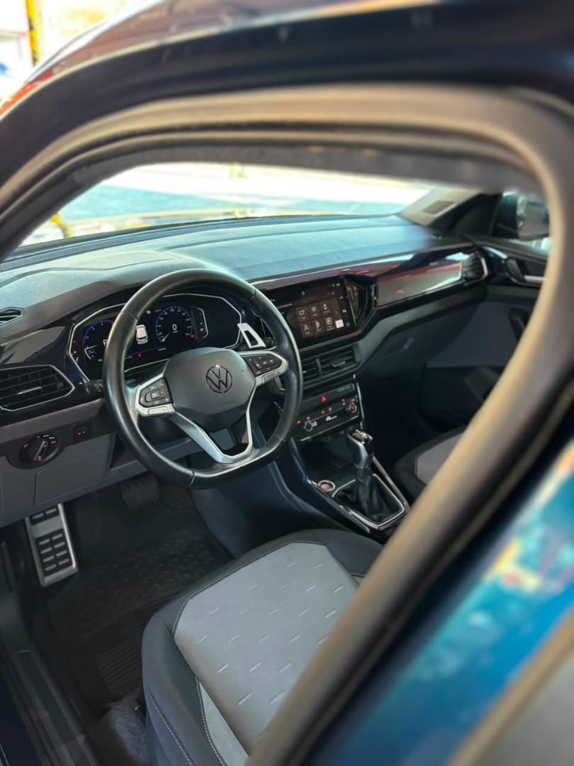 VOLKSWAGEN T-Cross - Foto