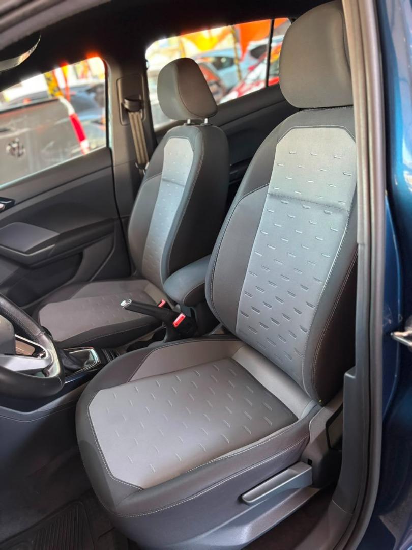 VOLKSWAGEN T-Cross - Foto