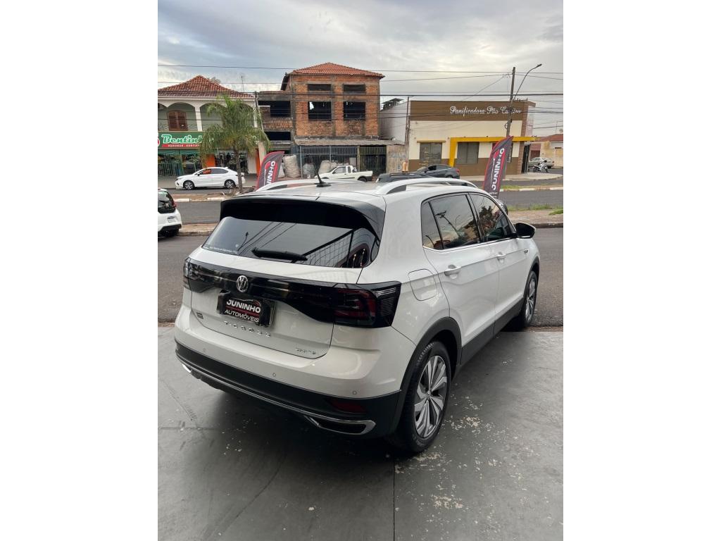 VOLKSWAGEN T-Cross - Foto