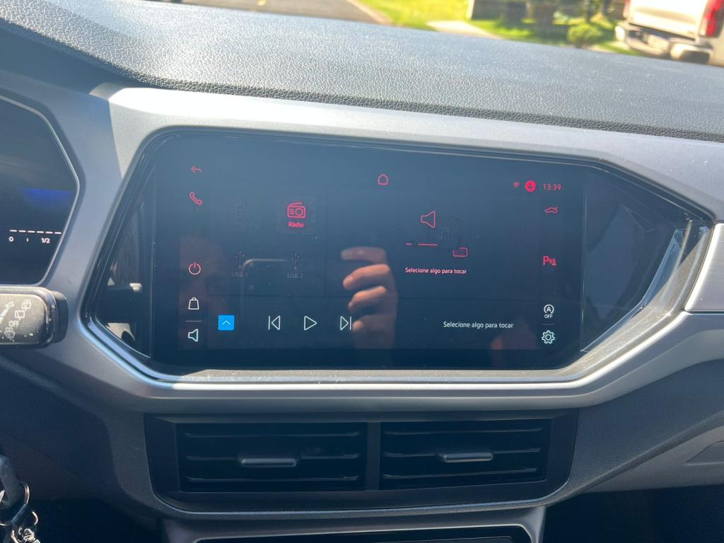VOLKSWAGEN T-Cross - Foto