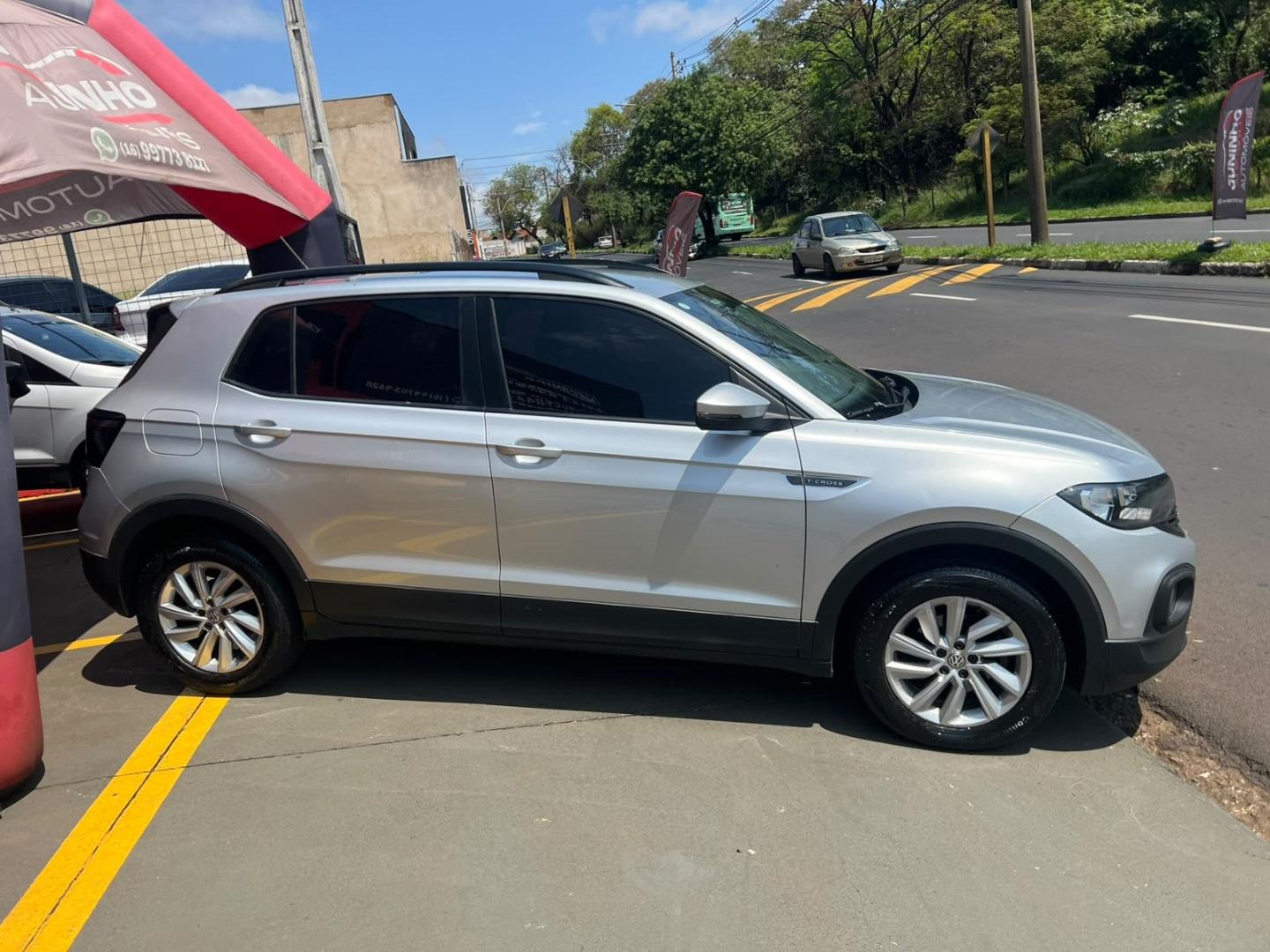 VOLKSWAGEN T-Cross - Foto