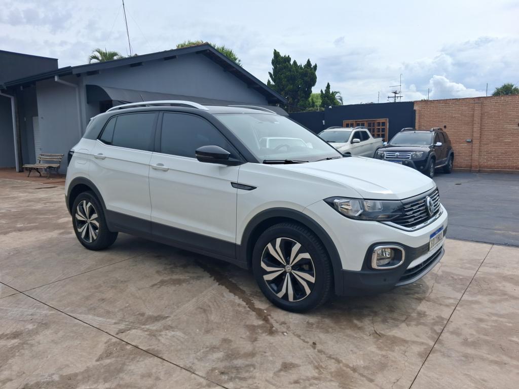 VOLKSWAGEN T-Cross - Foto