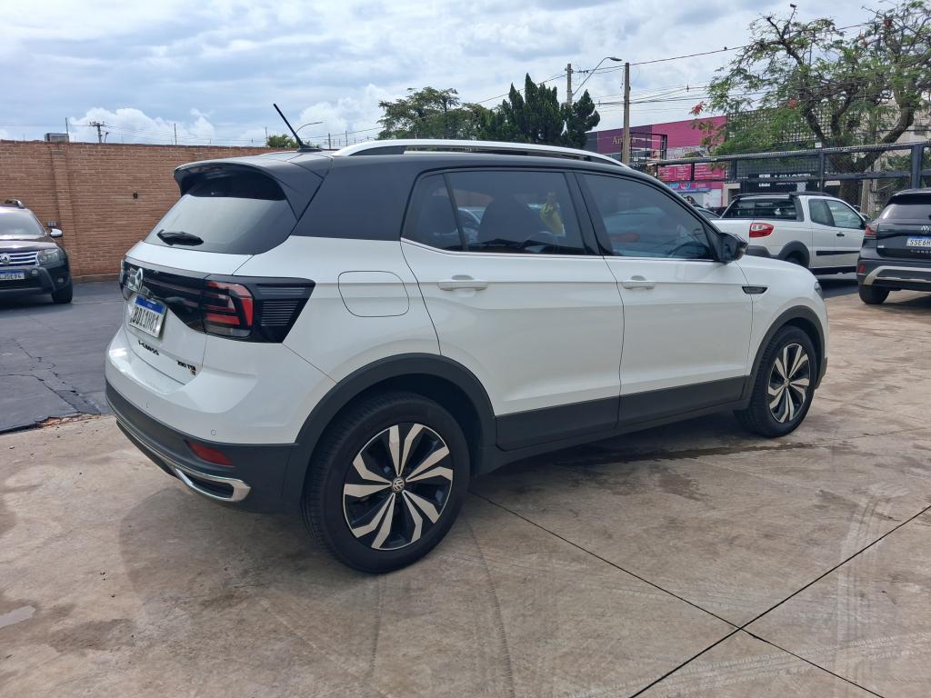 VOLKSWAGEN T-Cross - Foto