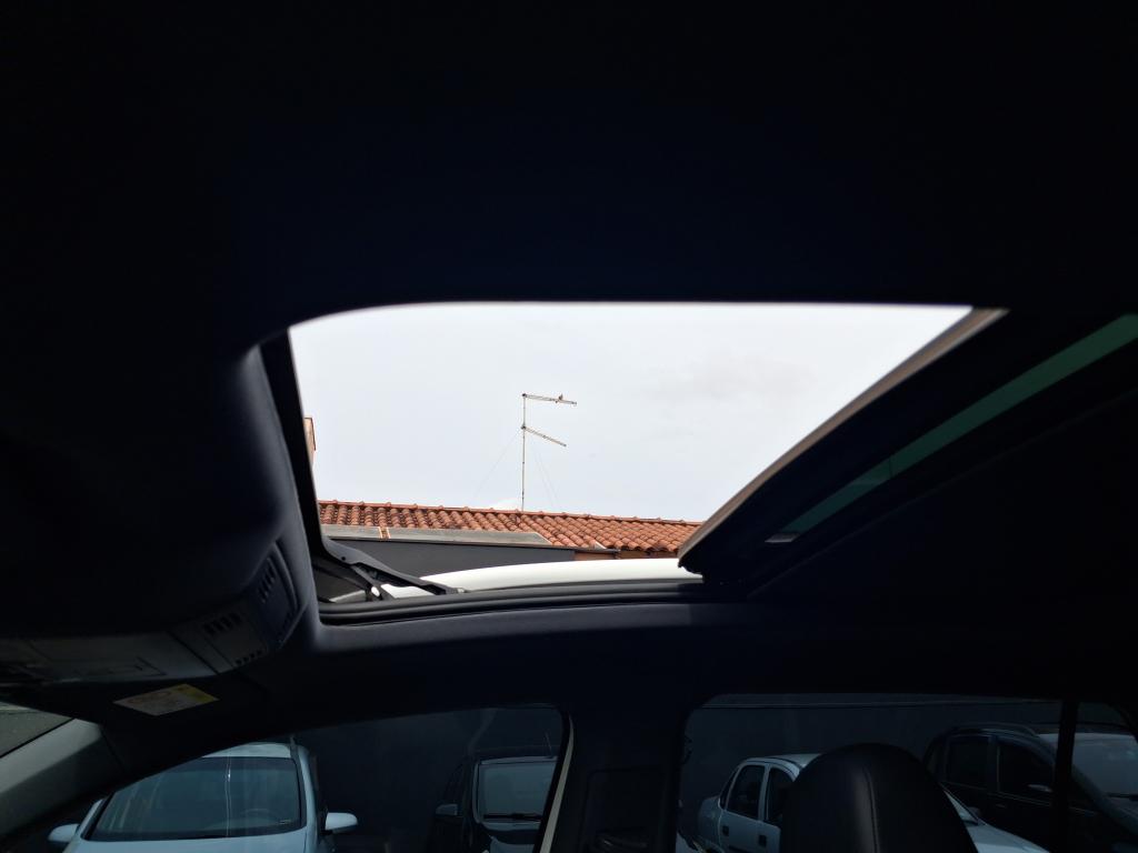 VOLKSWAGEN T-Cross - Foto