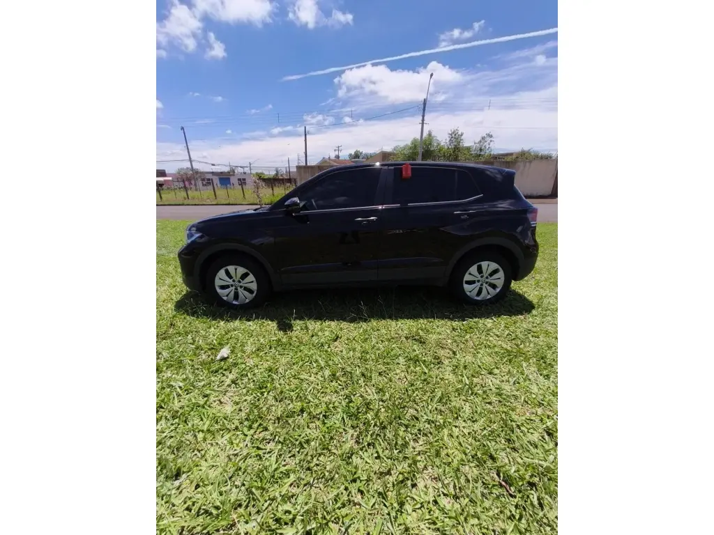 VOLKSWAGEN T-Cross - Foto