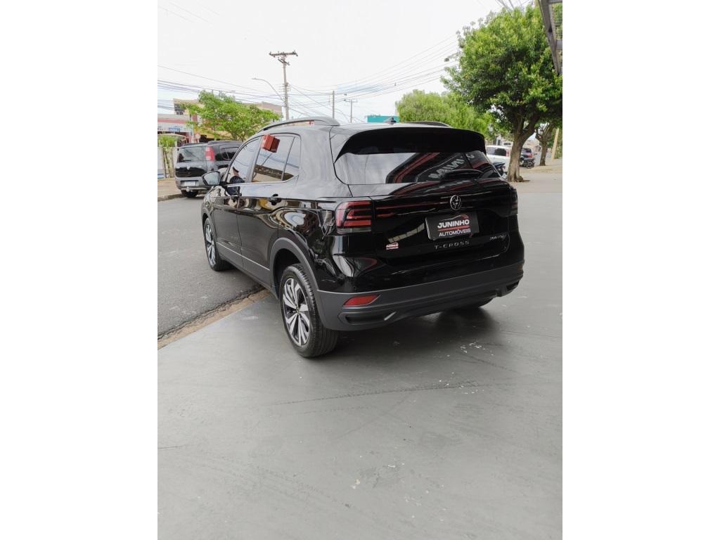 VOLKSWAGEN T-Cross - Foto
