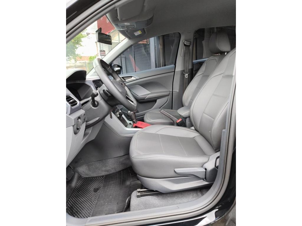 VOLKSWAGEN T-Cross - Foto