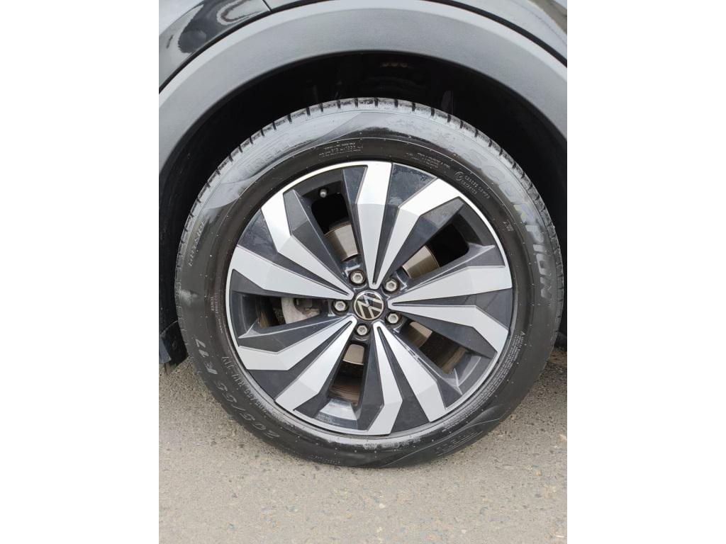 VOLKSWAGEN T-Cross - Foto