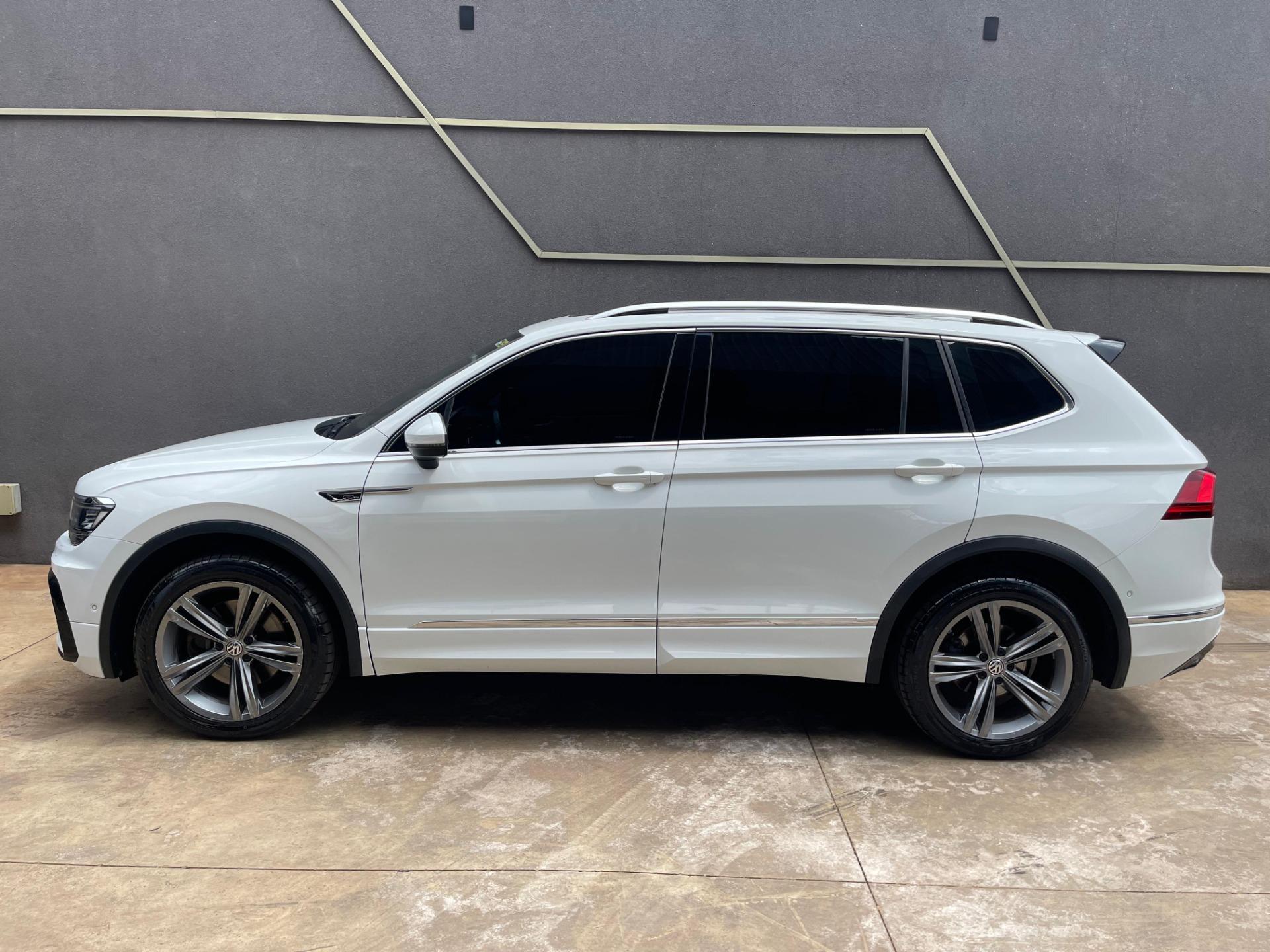 VOLKSWAGEN Tiguan - Foto