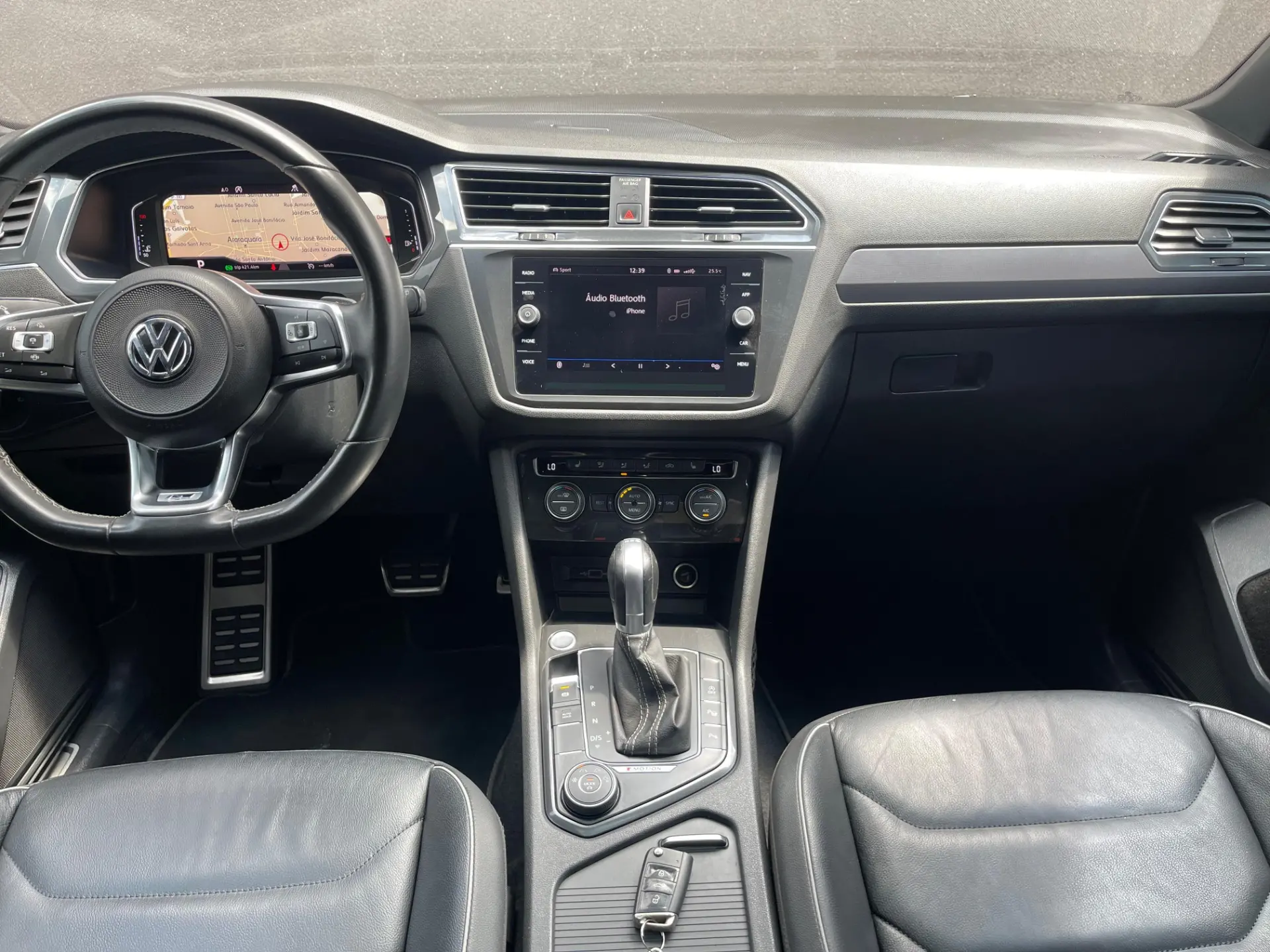 VOLKSWAGEN Tiguan - Foto