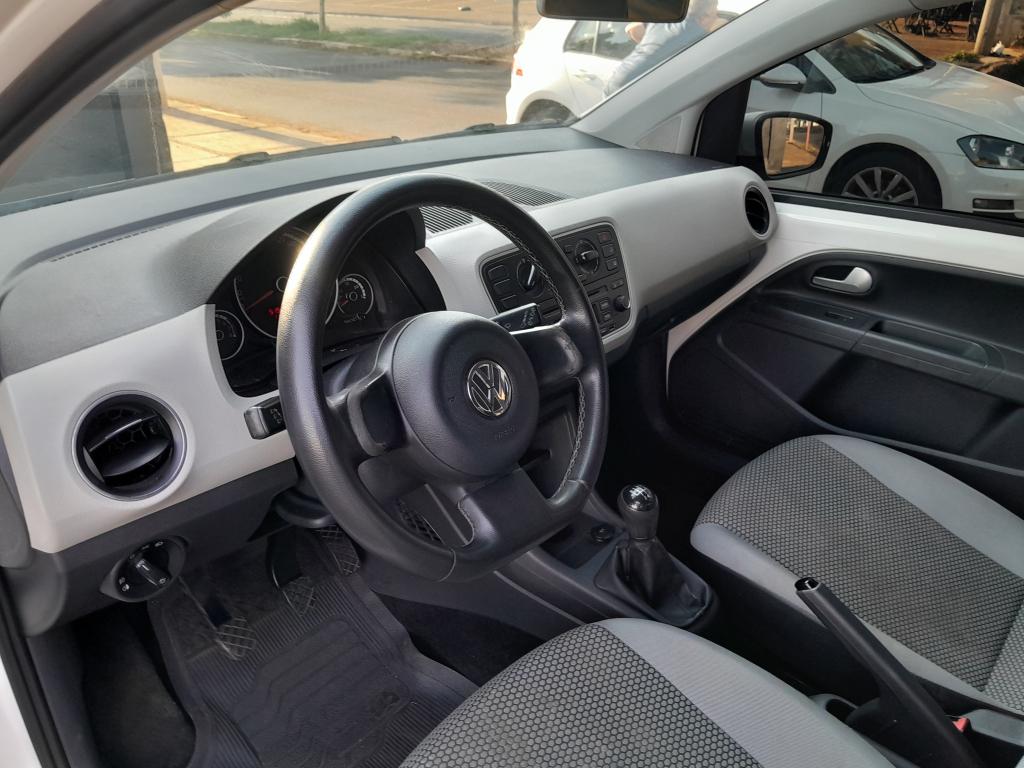 VOLKSWAGEN UP - Foto
