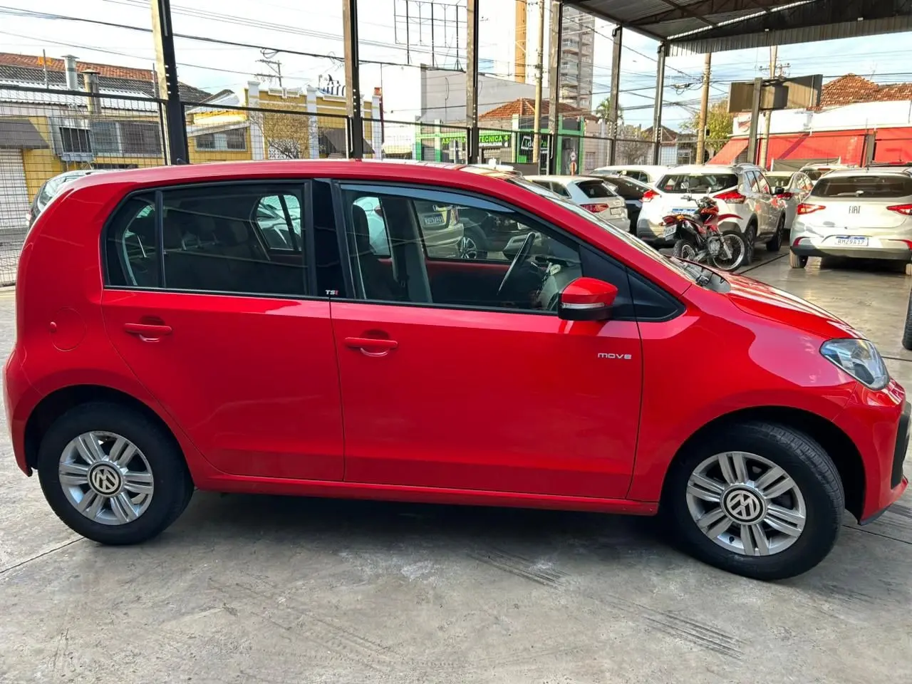 VOLKSWAGEN UP - Foto