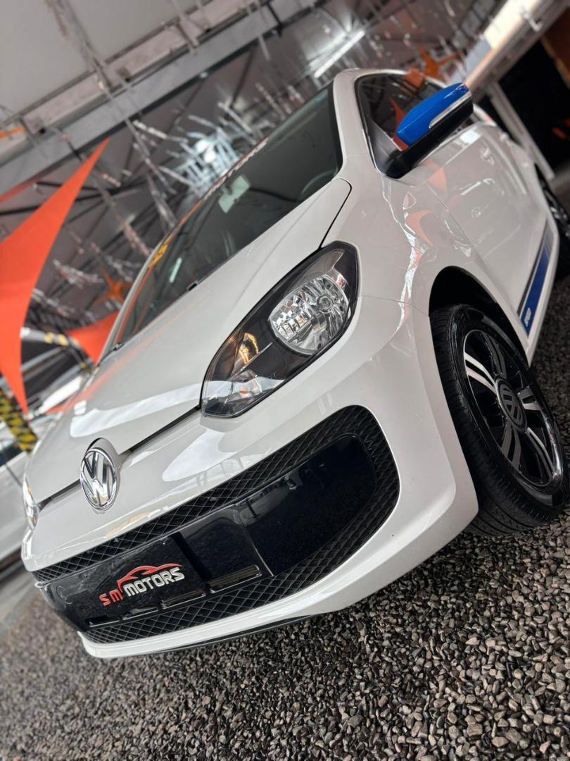VOLKSWAGEN UP - Foto