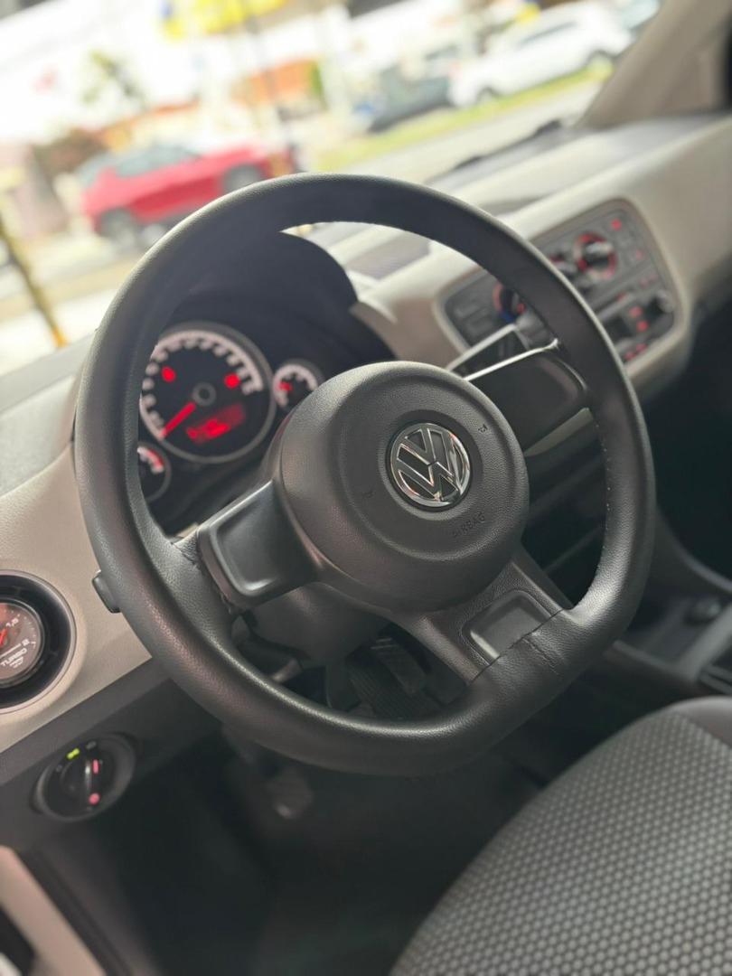 VOLKSWAGEN UP - Foto