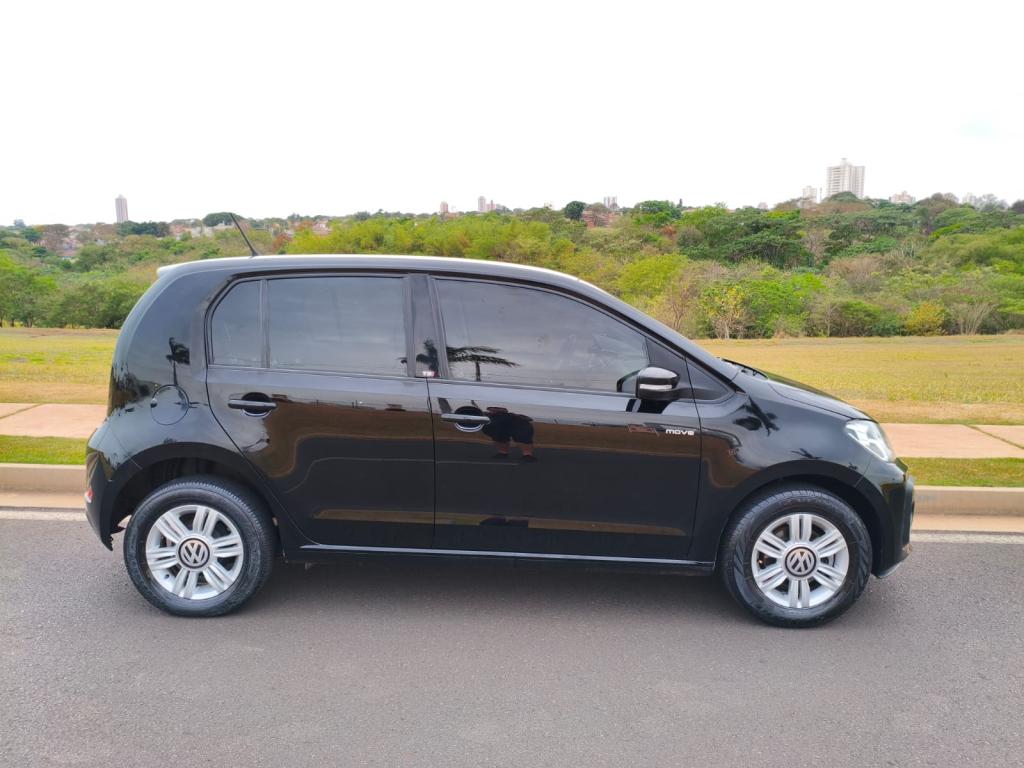 VOLKSWAGEN UP - Foto