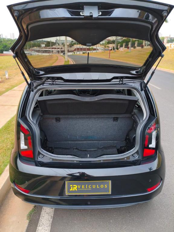 VOLKSWAGEN UP - Foto