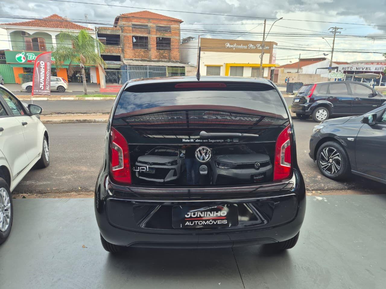 VOLKSWAGEN UP - Foto