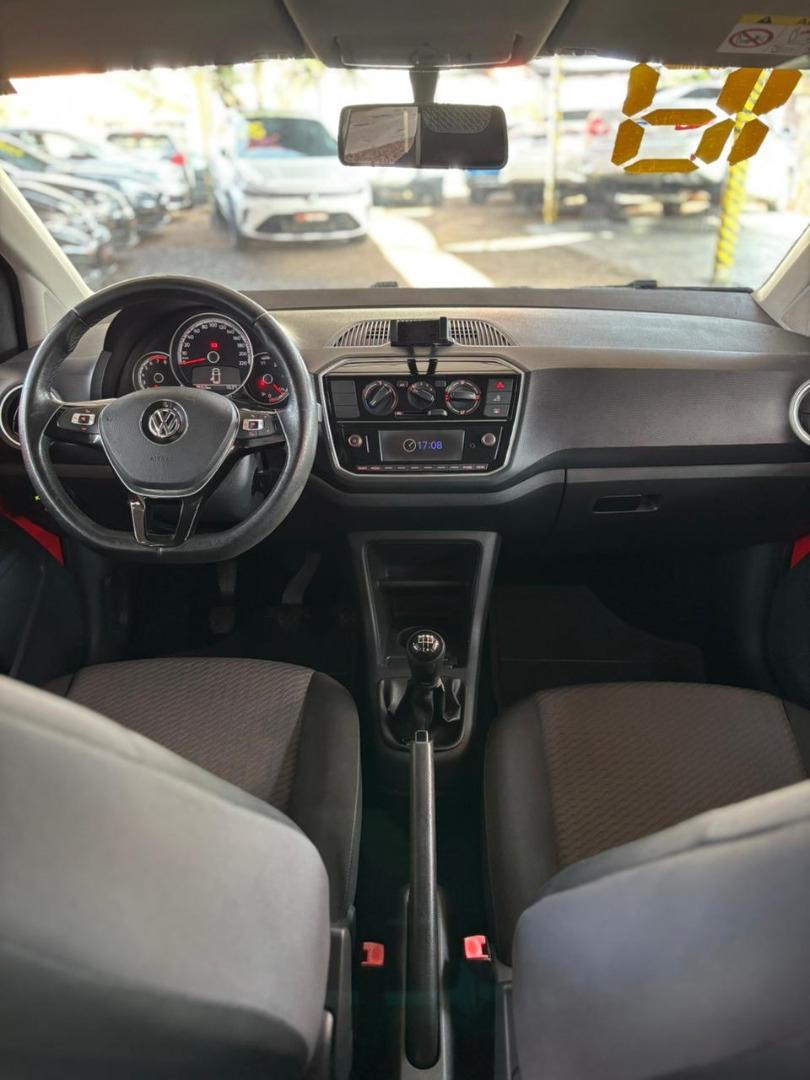 VOLKSWAGEN UP - Foto