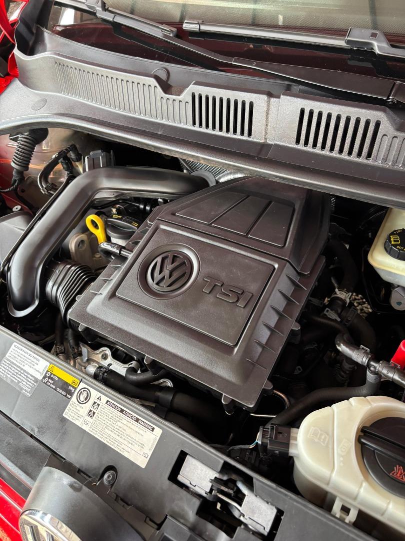 VOLKSWAGEN UP - Foto